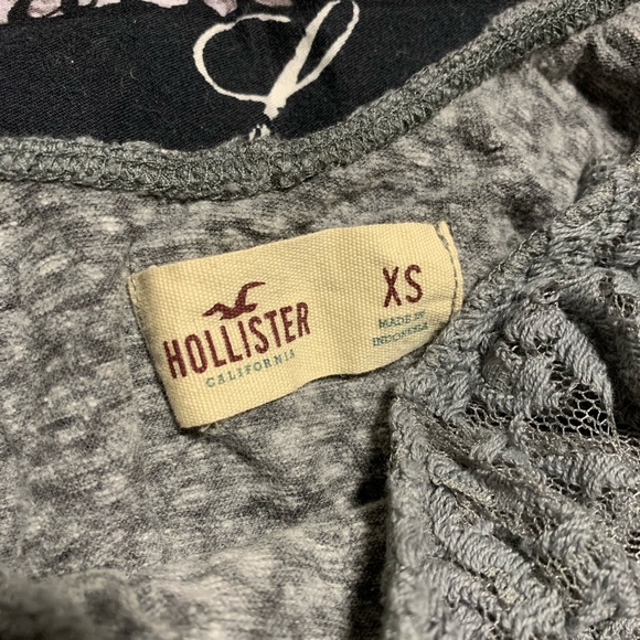 Hollister off the shoulder ruffle crop top size xs - Picture 3 of 3